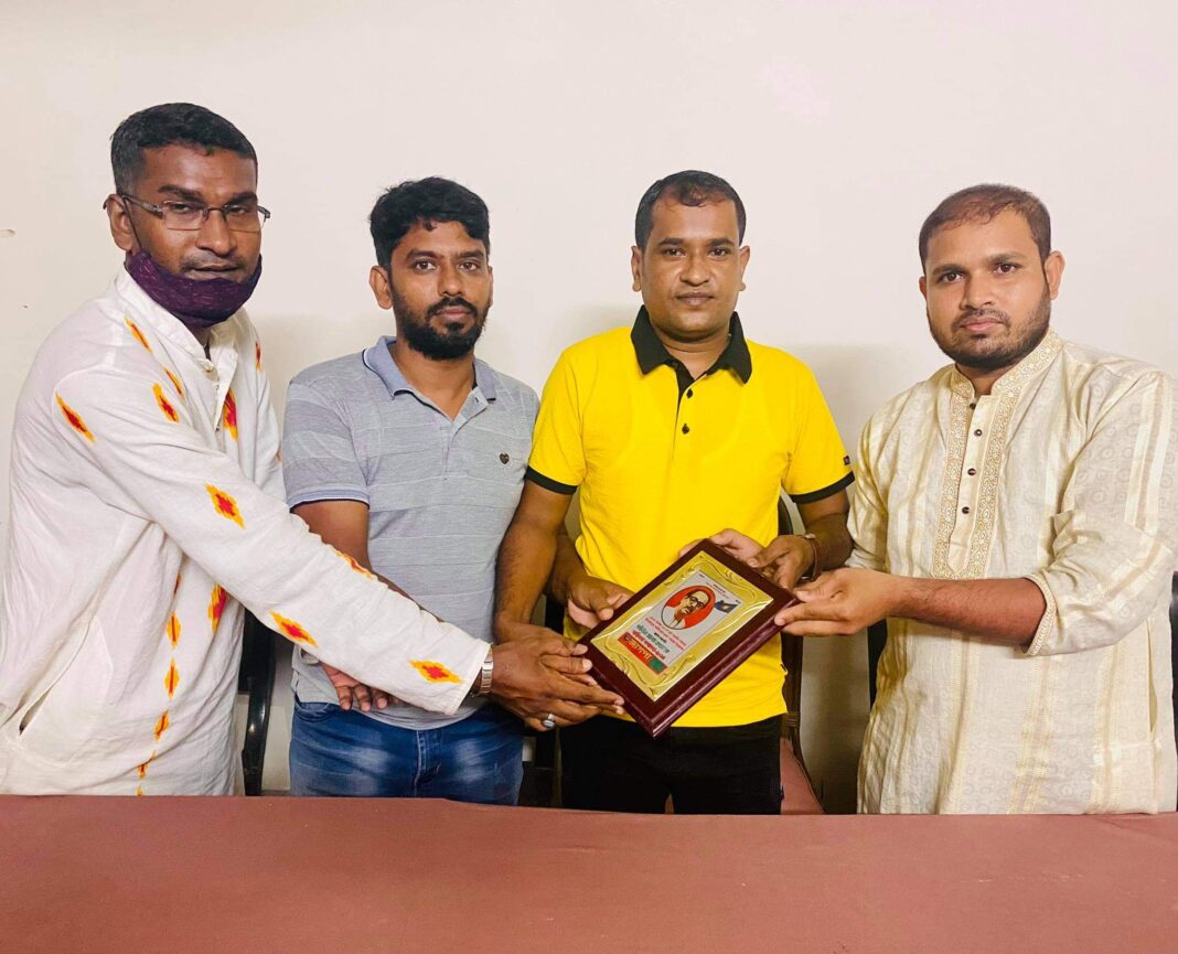 received_634877077493426